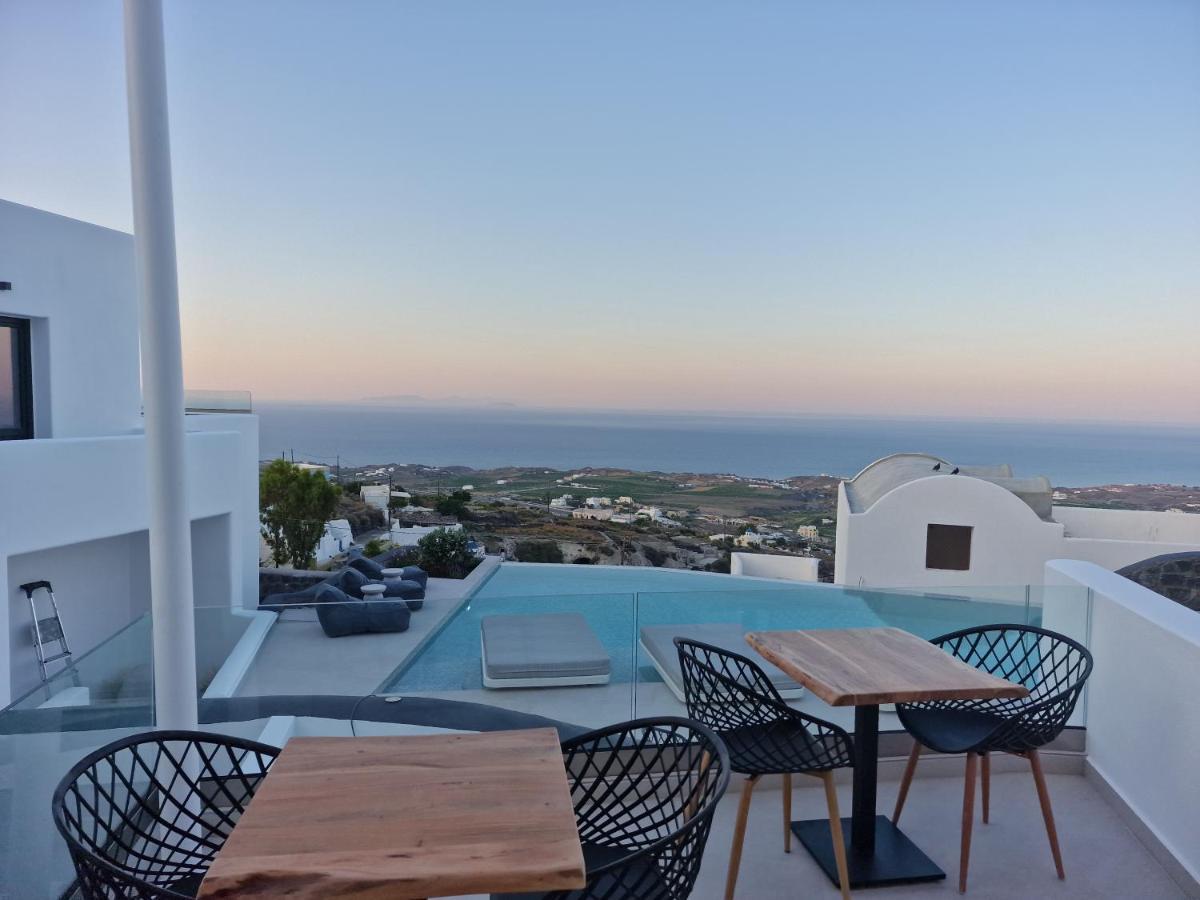 Cuore Santo Suites Фіра Екстер'єр фото