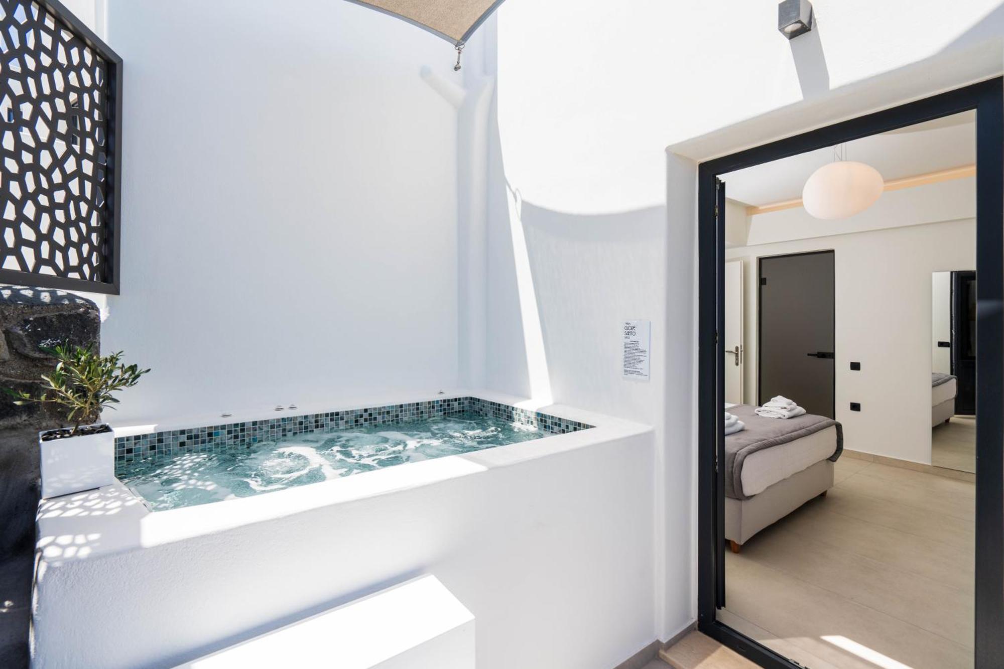 Cuore Santo Suites Фіра Екстер'єр фото